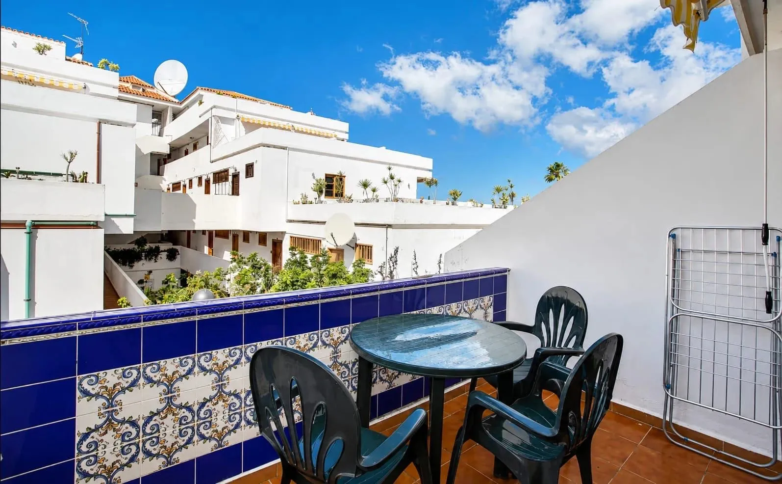 Estudio complejo Garden City – San Eugenio Bajo – 2