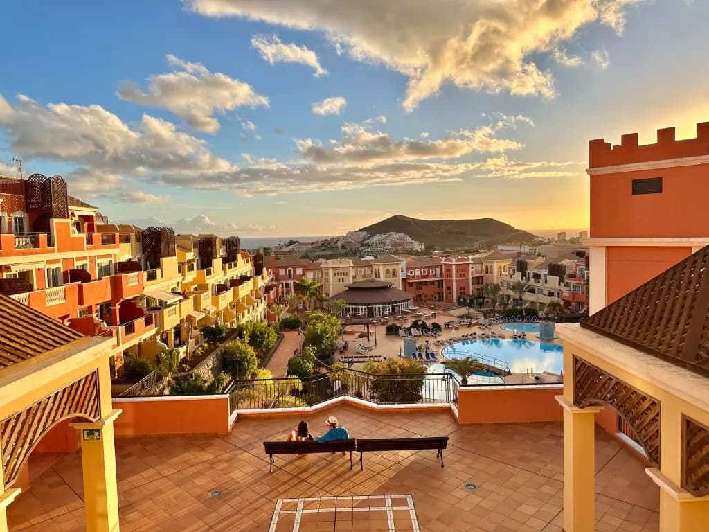 ¿Merece la pena comprar un inmueble en Tenerife con hipoteca? 5 reglas clave