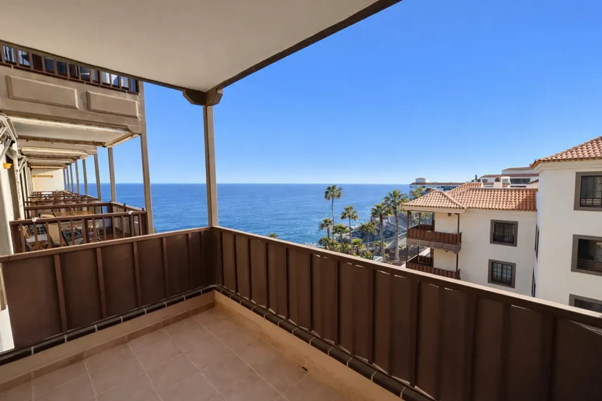 Apartment in Costa del Silencio – an example of a property where we check the legal status before buying a flat in Spain